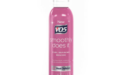 VO5 Smoothly Does It Curl Defining Mousse