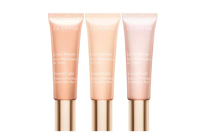 clarins-instant-light-radiance-boosting-complexion-base-handbaghero-new-beauty-product-to-brighten-skin