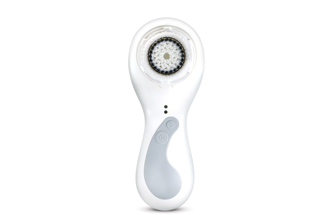 Clarisonic PLus Front-PLUS-with-Shadow