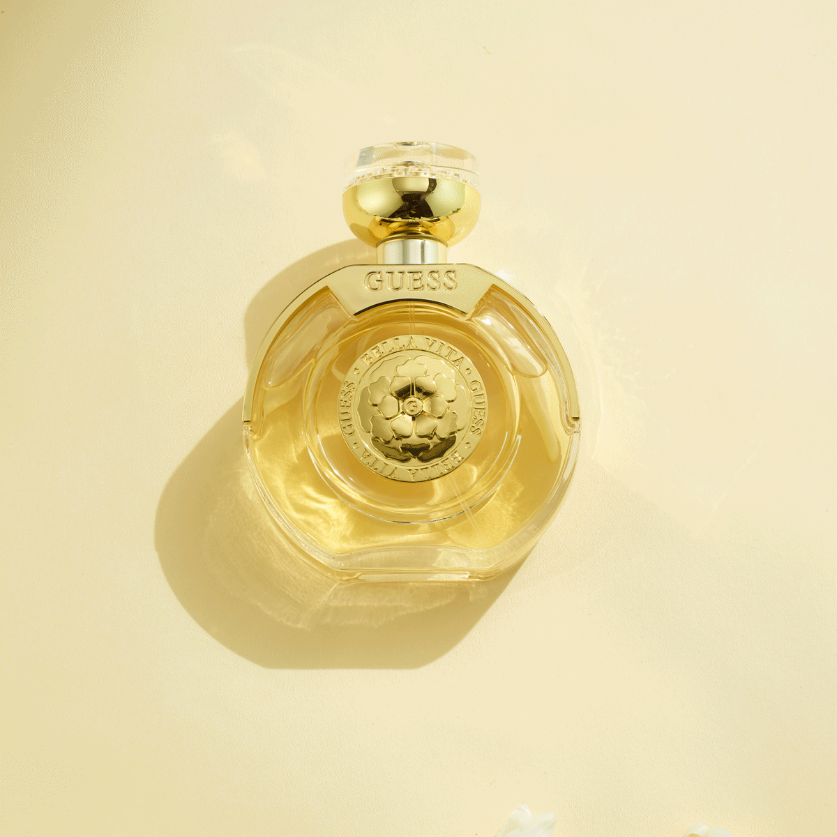 We review the new GUESS Bella Vita Eau de Parfum 1