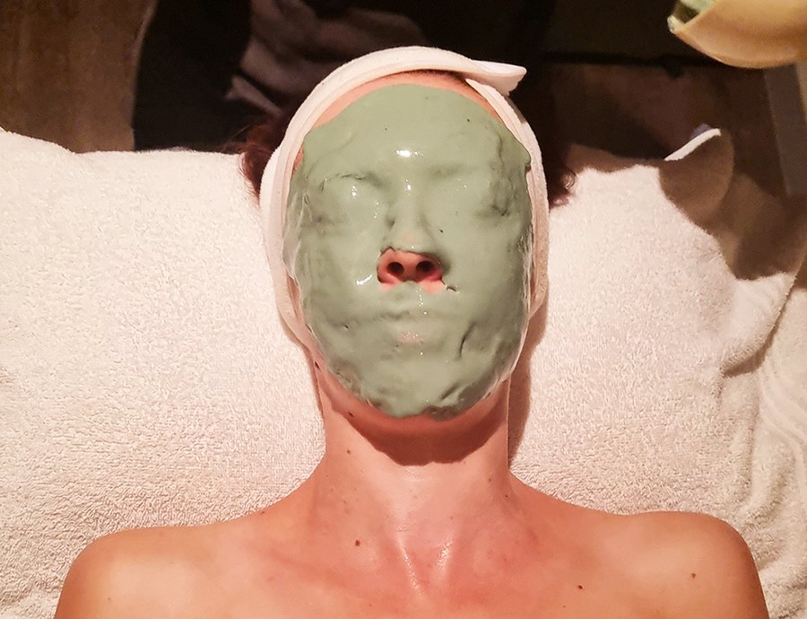 We experienced an Esse Live Probiotic Facial – here’s what went down 1