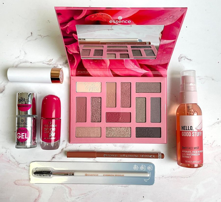 Win: 20 Years of making beauty fun with essence! 4