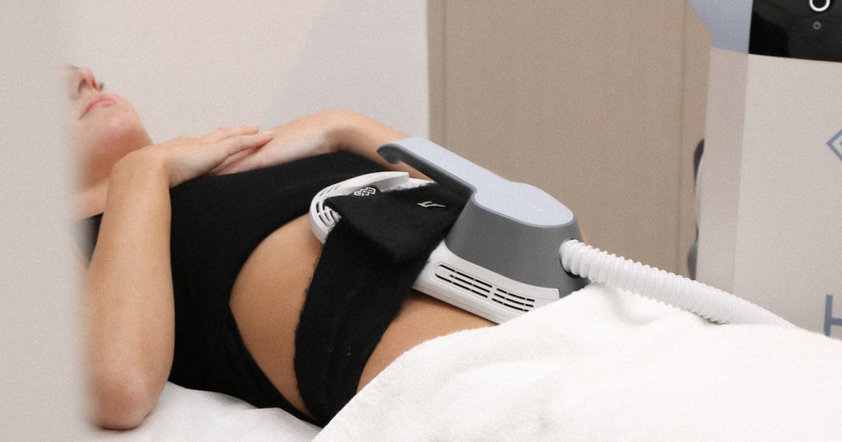 Our editor went for Emsculpt body sculpting at Scinmed and this is what happened 1
