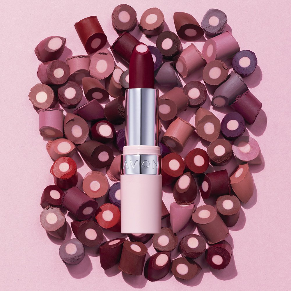 Avon launches world’s FIRST matte lipstick with a hydrating hyaluronic core! 2
