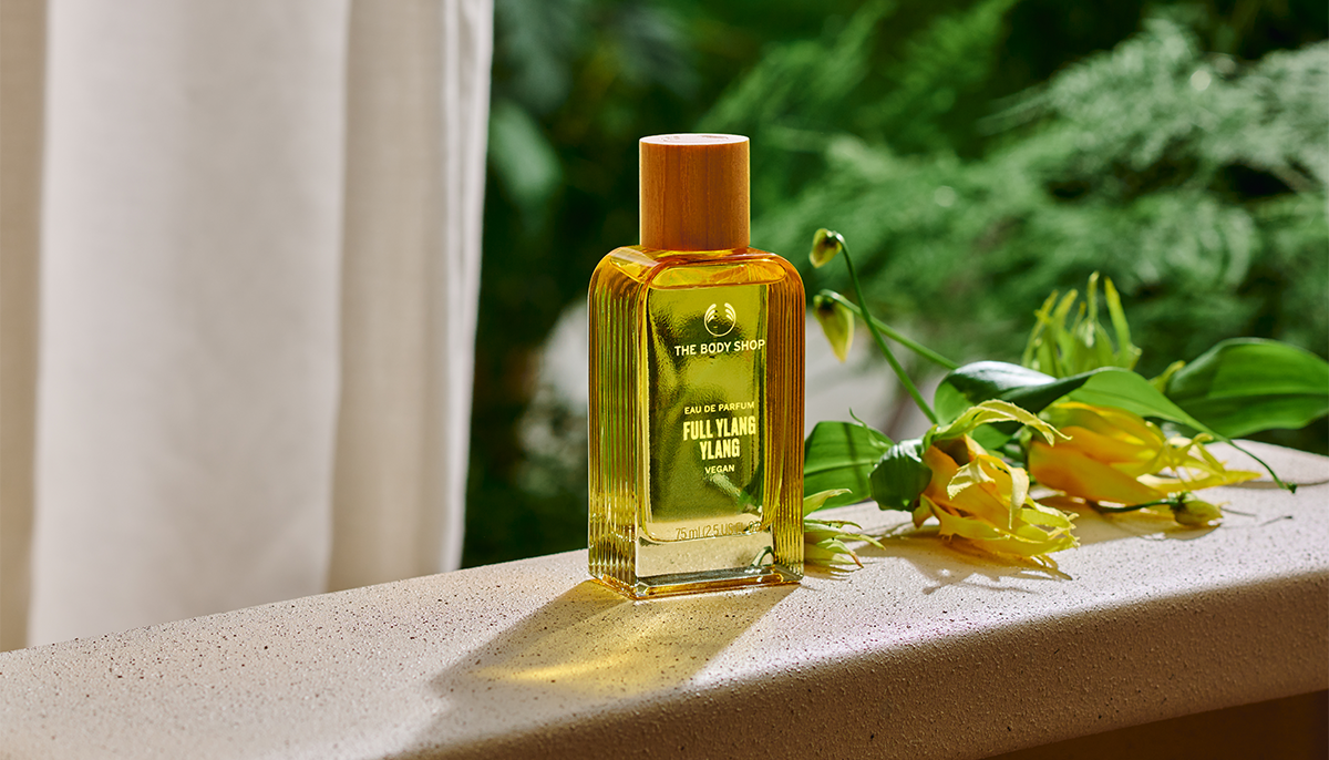 The Body Shop launches four one-of-a-kind floral eau de parfums, inspired by the whole flower 4