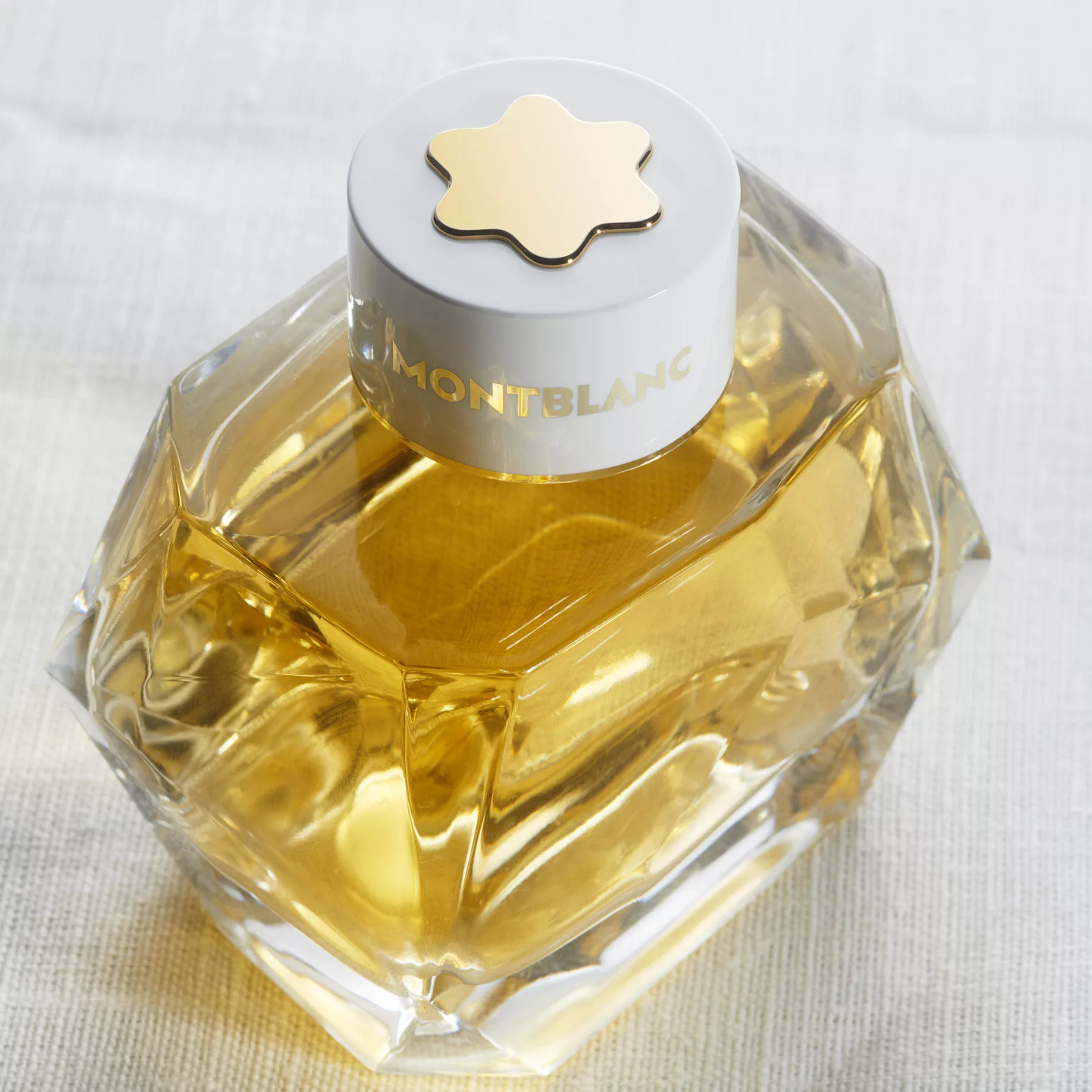 Montblanc Signature Absolue fragrance