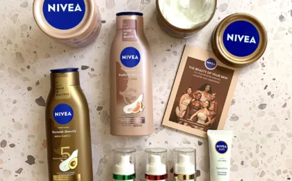 Delve into the NIVEA Pamper Box with us and discover the natural beauty of your skin