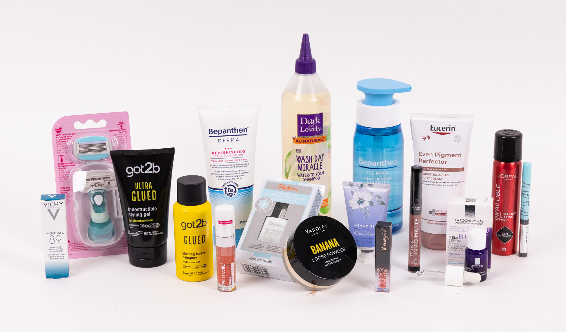 Win a Clicks Spring Beauty Box 1 clicks beauty products