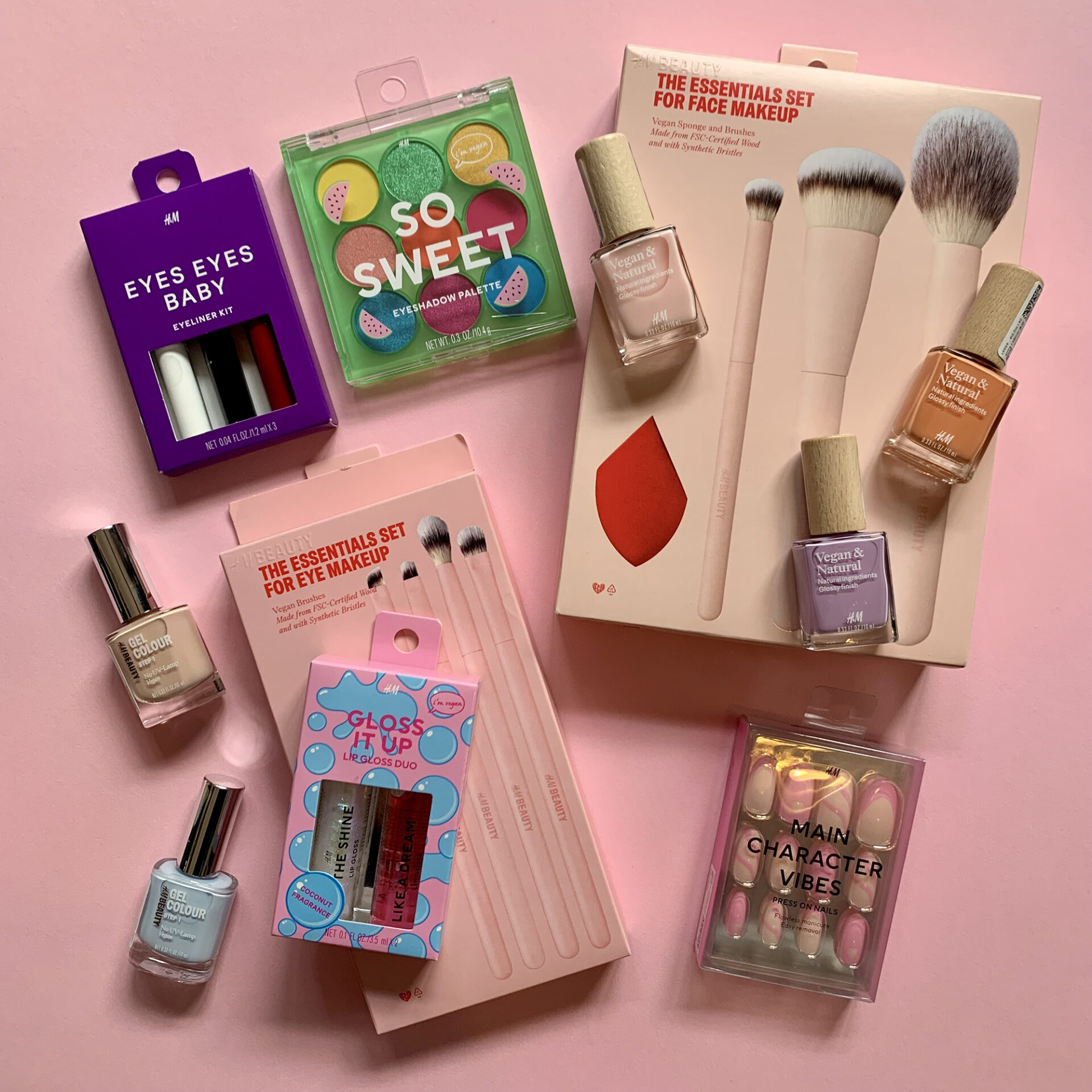 H&M Beauty launches in South Africa 3 H&M Beauty products