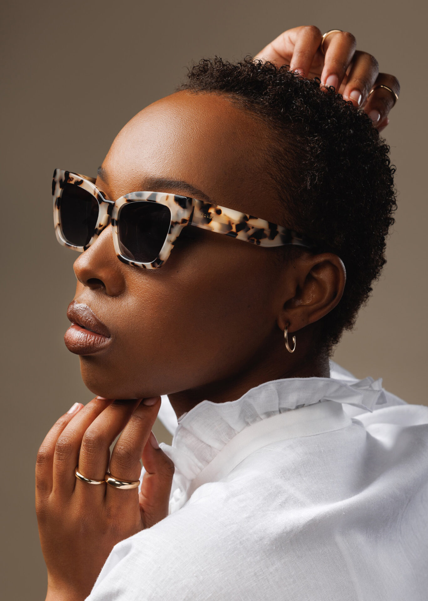 girl wearing stylish spectacles