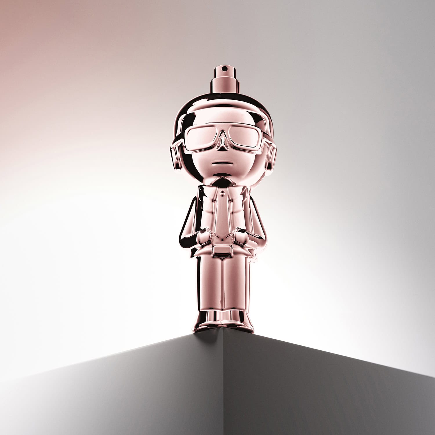 karl ikonik pour femme bottle