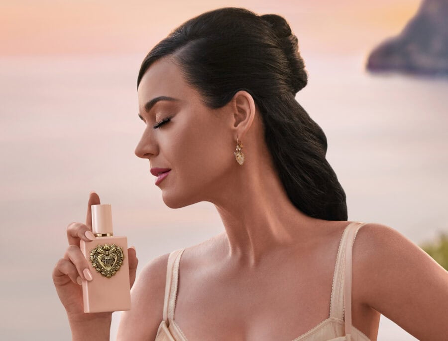 Katy Perry holding Dolce&Gabbana My Devotion EDP