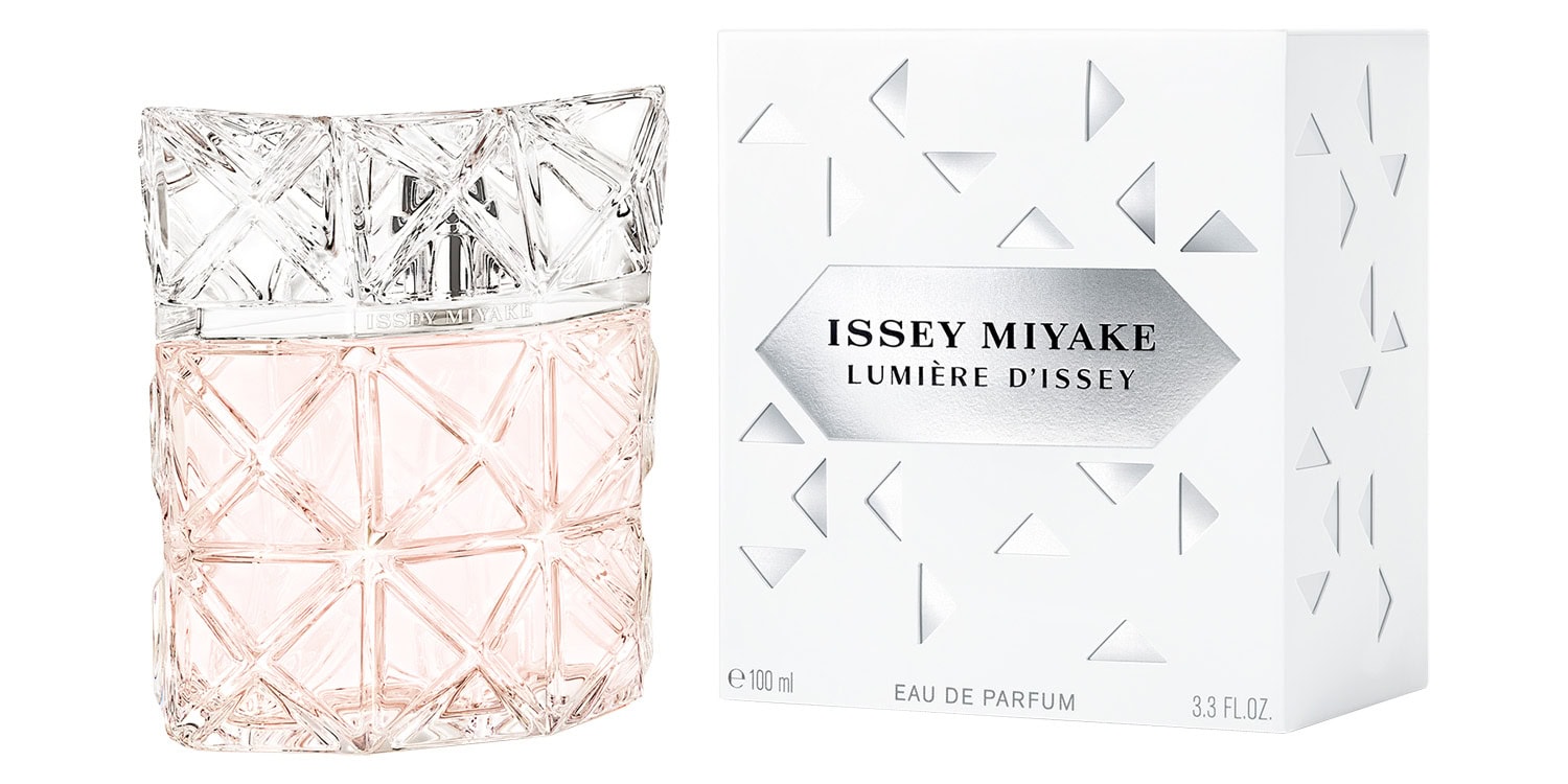 Discover Issey Miyake Lumière d'Issey, the radiant new feminine fragrance 1