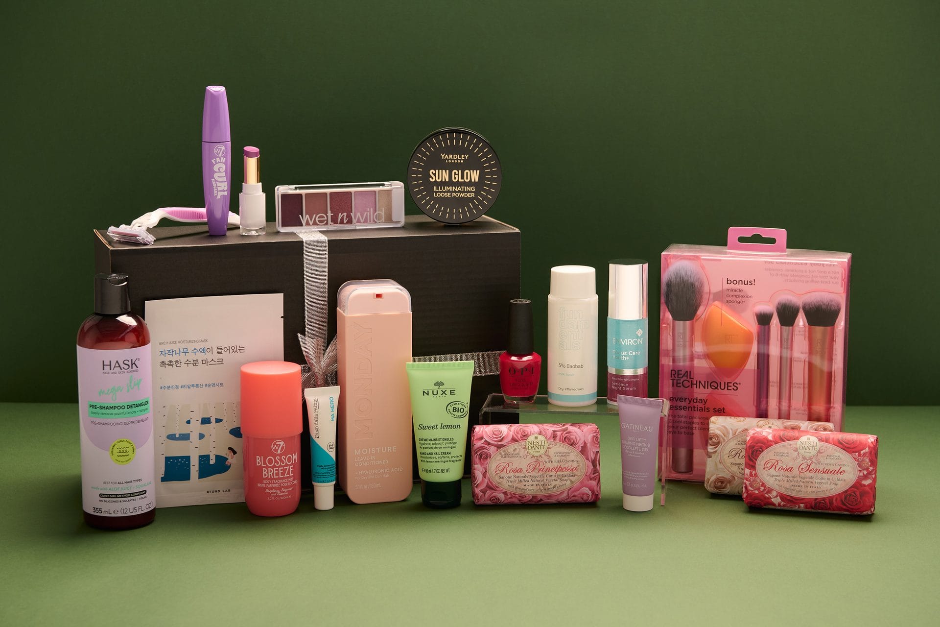 BeautySouthAfrica festive beauty box